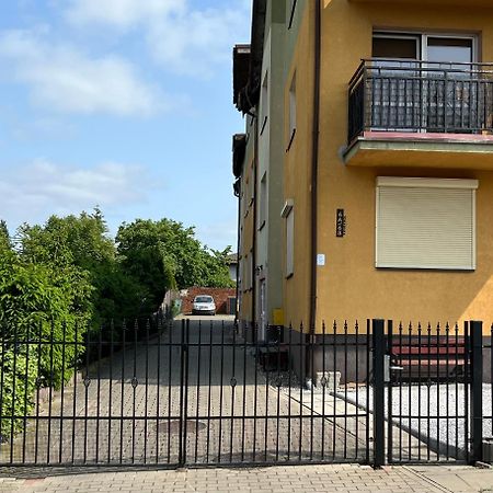 The Right Side Z Parkingiem I Ladowarka Ev Apartment Szczecin Ngoại thất bức ảnh